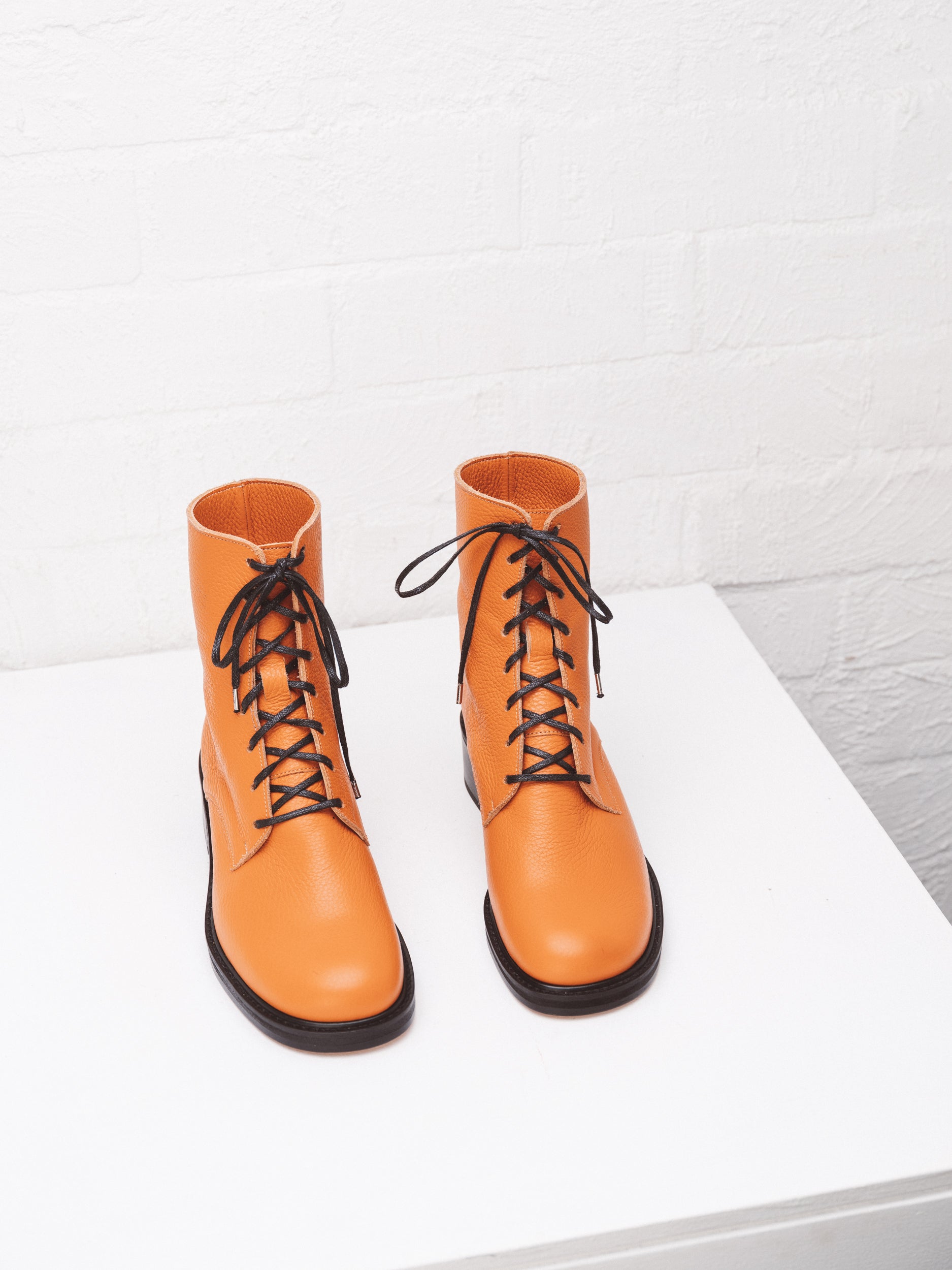 Studio Sale - Cricket Boot Square Arancino / 40