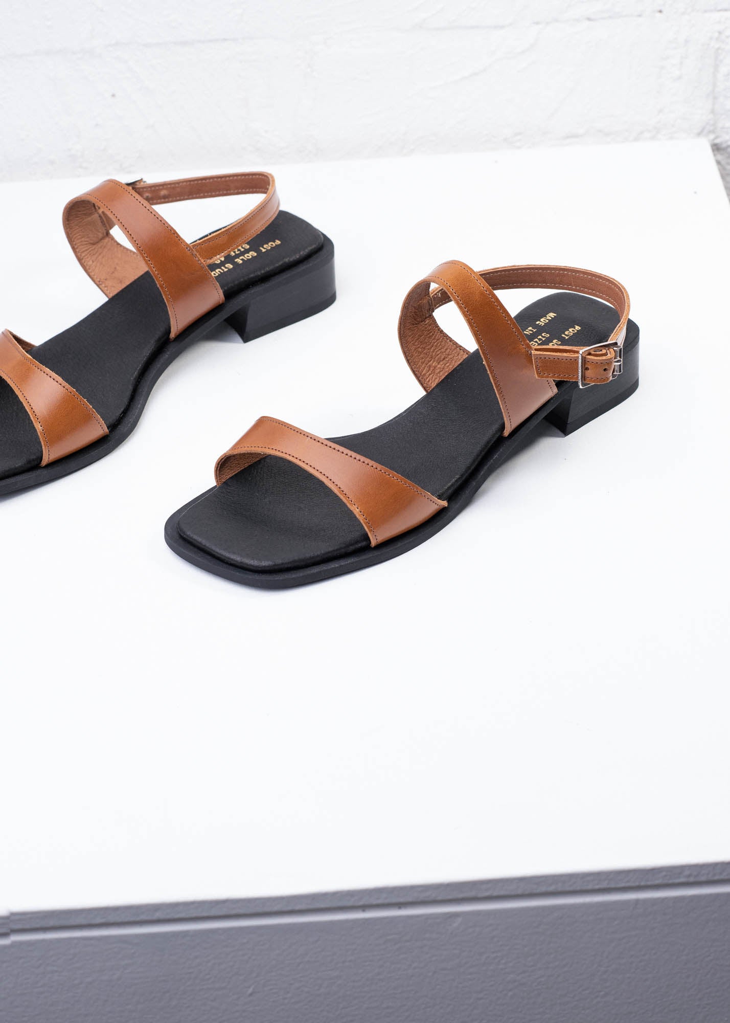 Studio Sale - Lisi Sandal Sienna / 40, 42